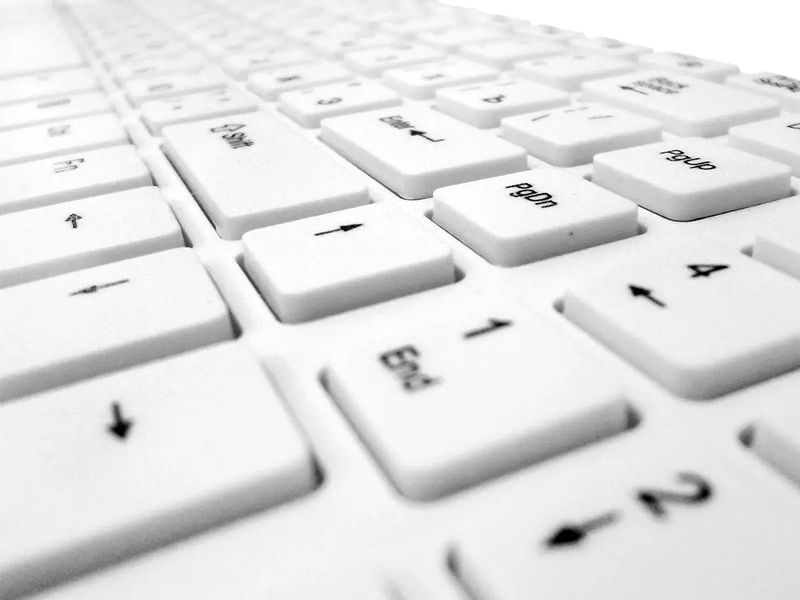 Клавіатура бездротова миша бездротова компл. K06 30шт 7753 7753 фото