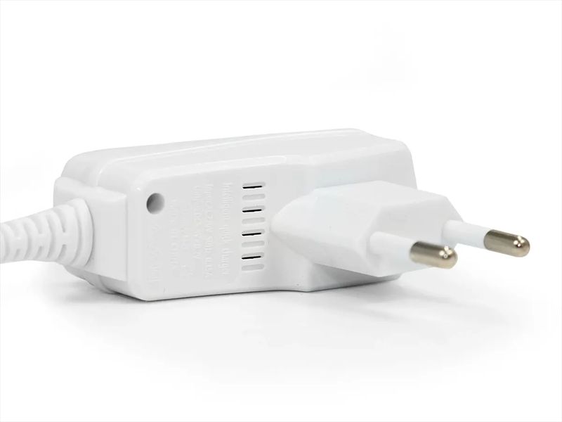 Зарядний пристрій 220В 2,1А з кабелем USB - micro USB 1,5м Original HH-688A 400шт 8559 8559 фото
